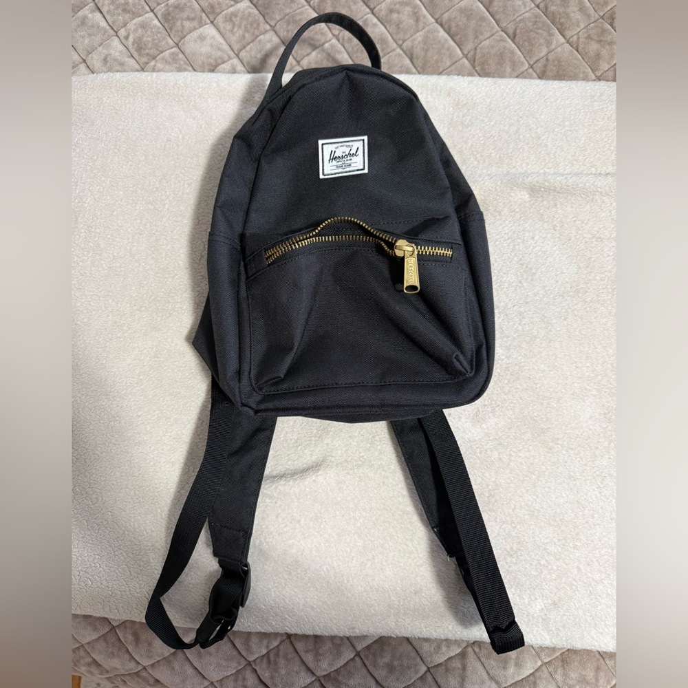 Herschel Supply Company Women’s Nova Black Mini Backpack